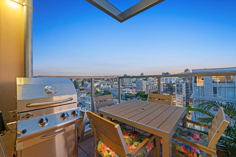 Luxury estate at 288 West 1st Avenue, Vancouver, BC — photo 8