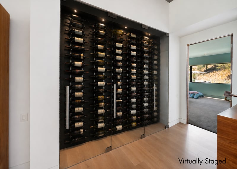 Luxury estate at 732 Highpointe Place, Kelowna, BC — photo 7