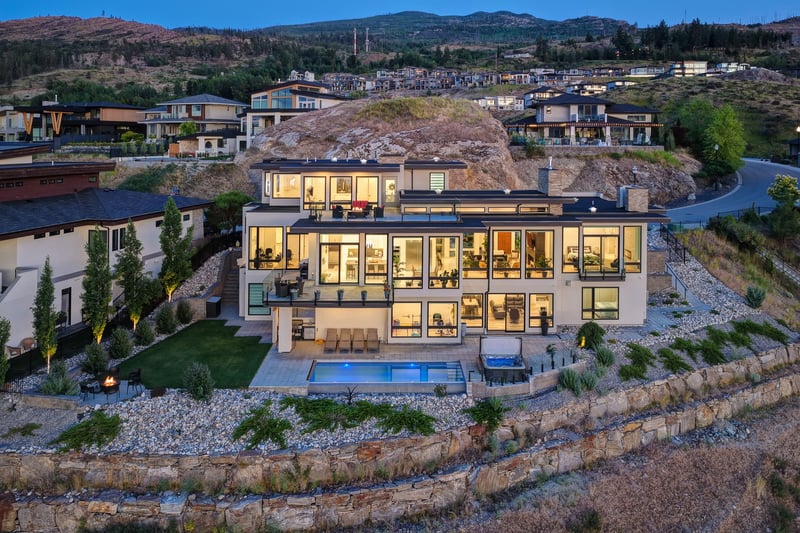 Luxury estate at 449 Swan Drive, Kelowna, BC — photo 2