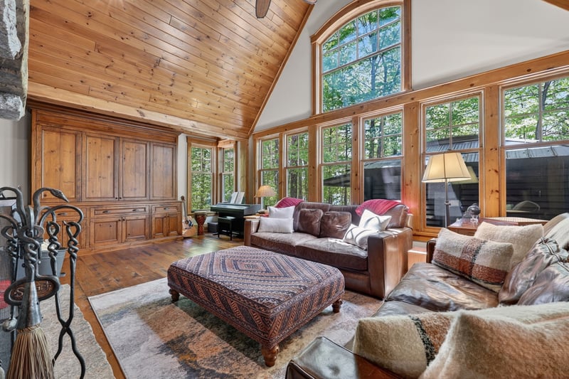 Luxury estate at 9 - 4805 Muskoka Road 169, Muskoka Lakes, ON — photo 9
