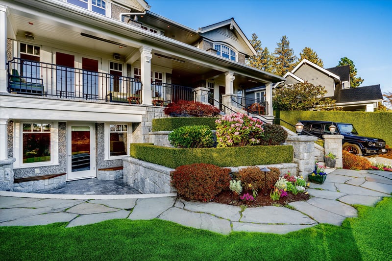 Luxury estate at 2817 Bellevue Avenue, West Vancouver, BC — photo 35