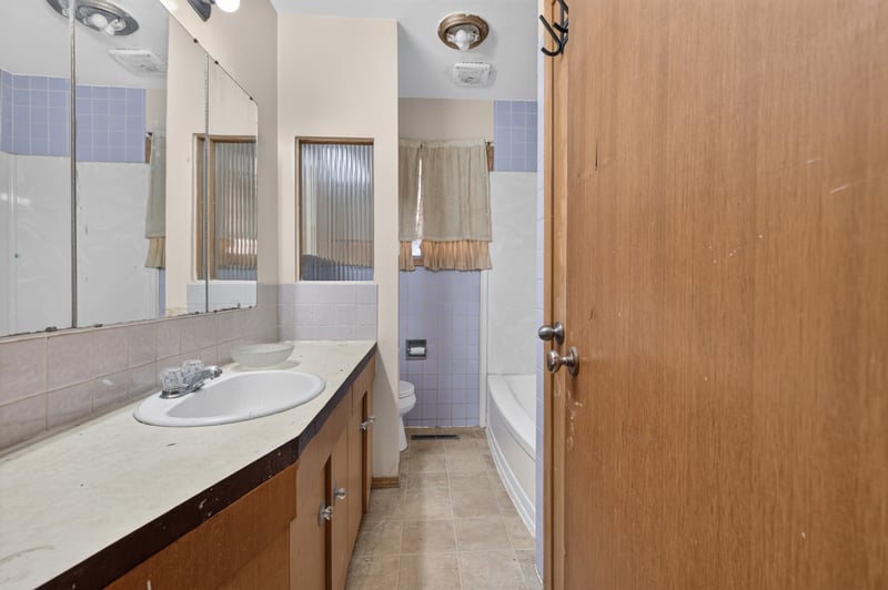 Luxury estate at 11015 87 Avenue Northwest #11015, Edmonton, AB — photo 11