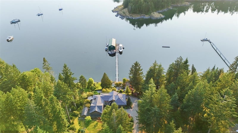 Luxury estate at 1157 West Road, Quadra Island, BC — photo 6