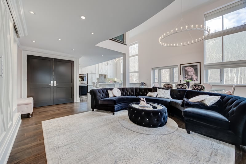 Luxury estate at 397 King Street West unit 215, Dundas, ON — photo 19