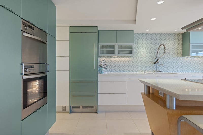 Luxury estate at 27 Alexander Street #708, Vancouver, BC — photo 27
