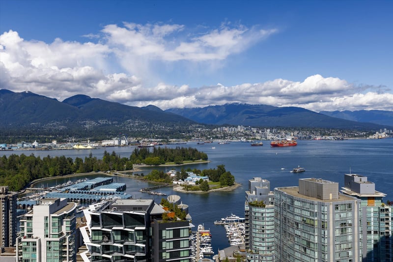 Luxury estate at 1568 Alberni Street, Vancouver, BC — photo 18