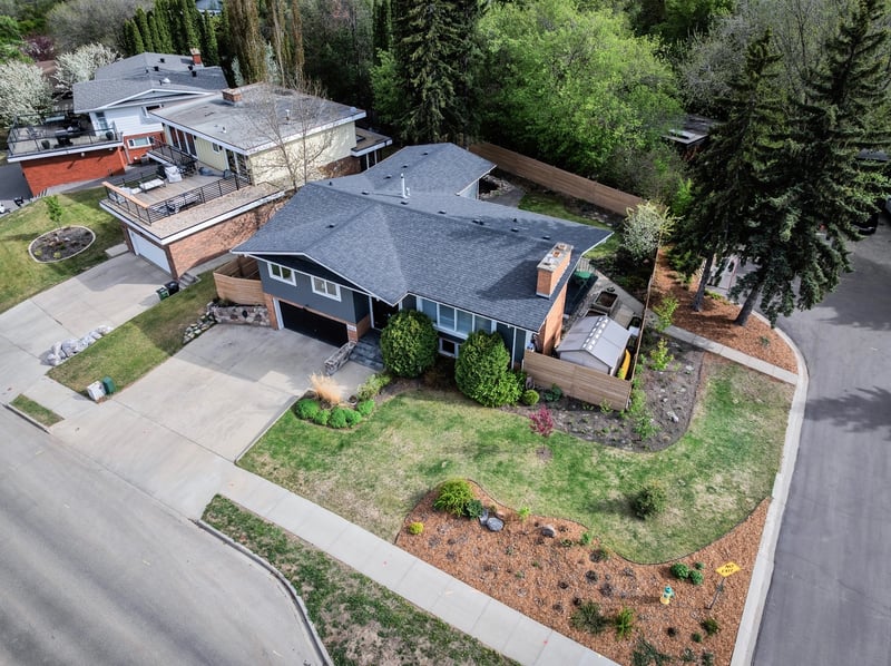 Luxury estate at 13615 Buena Vista Road Northwest, Edmonton, AB — photo 36