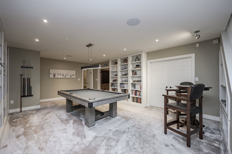 Luxury estate at 4169 Lakeshore Road, Burlington, ON — photo 18