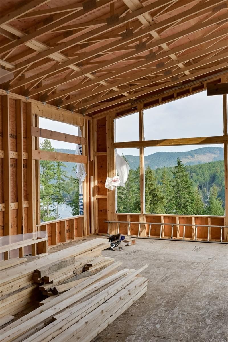 Luxury estate at 1060 Shore Pine Close, Duncan, BC — photo 15