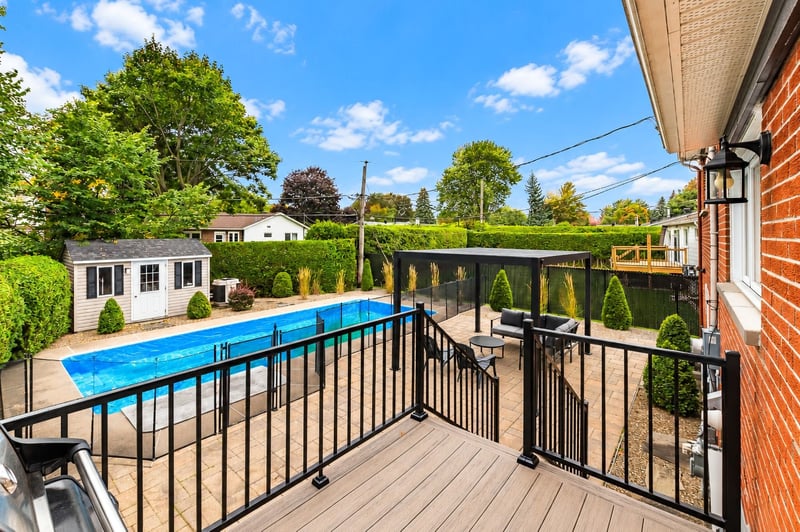 Luxury estate at 3800 Rue Martinique, Brossard, QC — photo 23