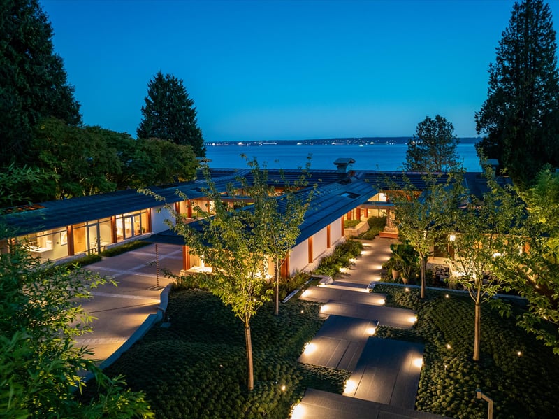 Luxury estate at West Bay, West Vancouver, BC — photo 9