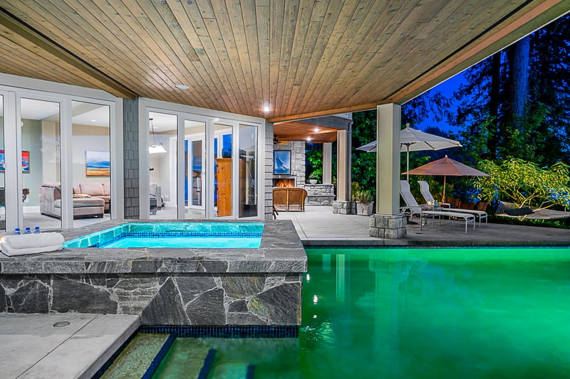 Luxury estate at 8035 Pasco Road, West Vancouver, BC — photo 3