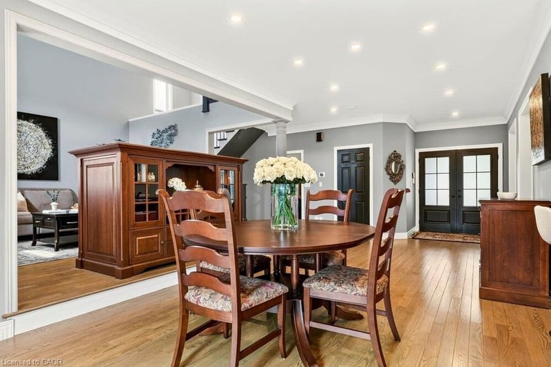 Luxury estate at 55 Chianti Crescent, Hamilton, ON — photo 10