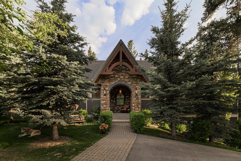 Luxury estate at 9 Mountaineer Close, Lac des Arcs, AB — photo 25