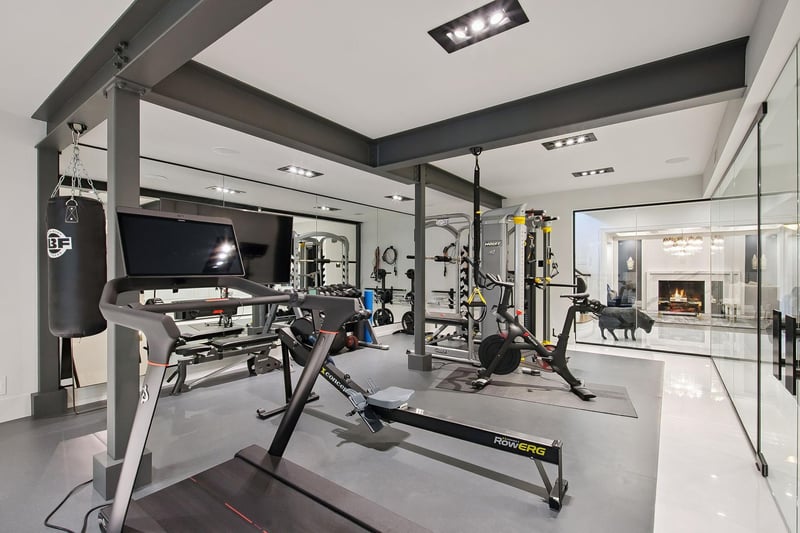 Luxury estate at 91 Fairfield Drive, King City, ON — photo 23
