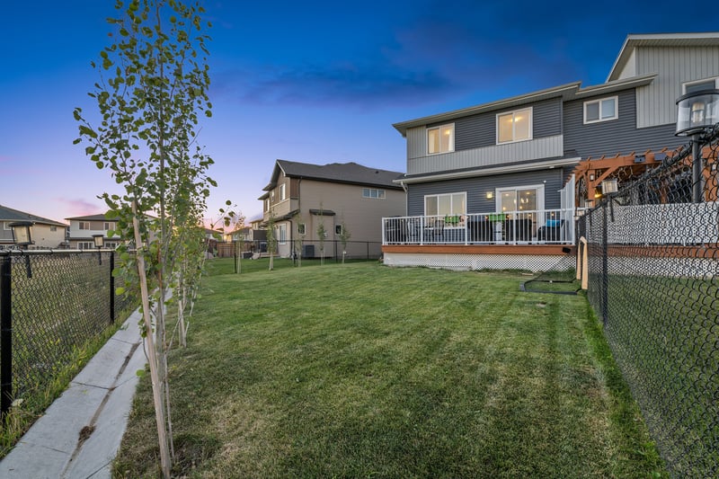 Luxury estate at 158 Carringvue Park Northwest, Calgary, AB — photo 23