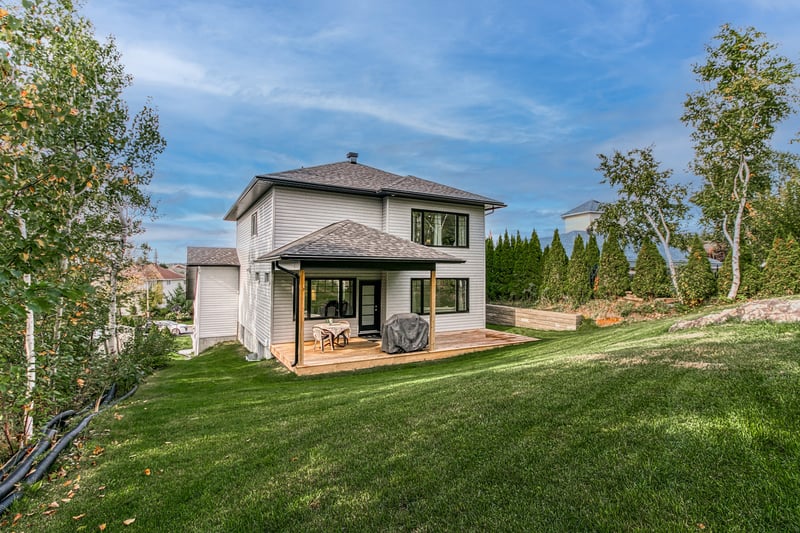 Luxury estate at 6 Kormak Street, Sudbury — photo 17