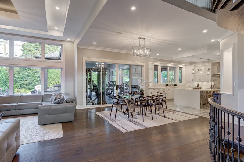 Luxury estate at 100 Seneca Drive, Hamilton, ON — photo 9