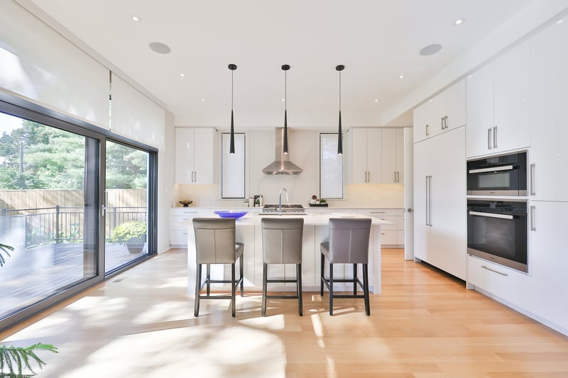 Luxury estate at 1456 Applewood Road, Mississauga, ON — photo 8