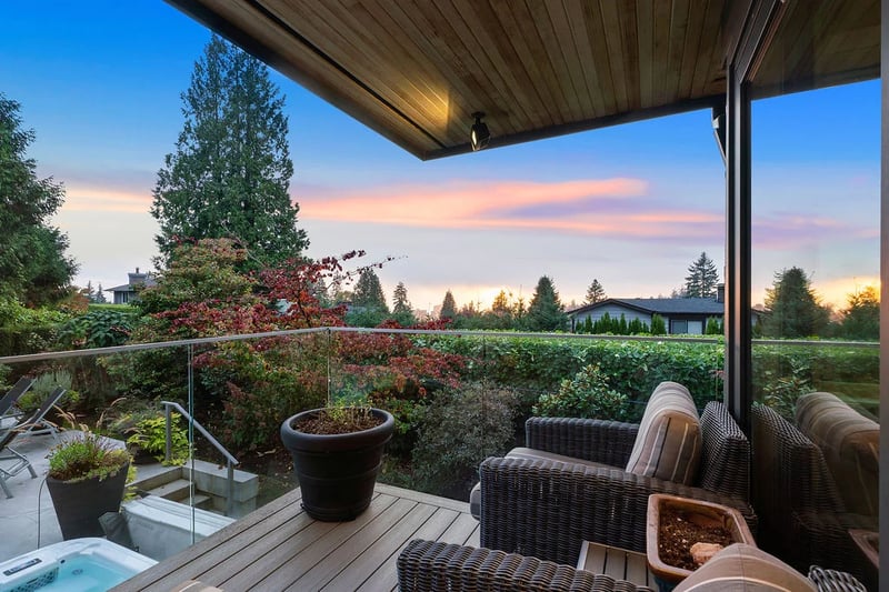 Luxury estate at 990 Jefferson Avenue, West Vancouver, BC — photo 7