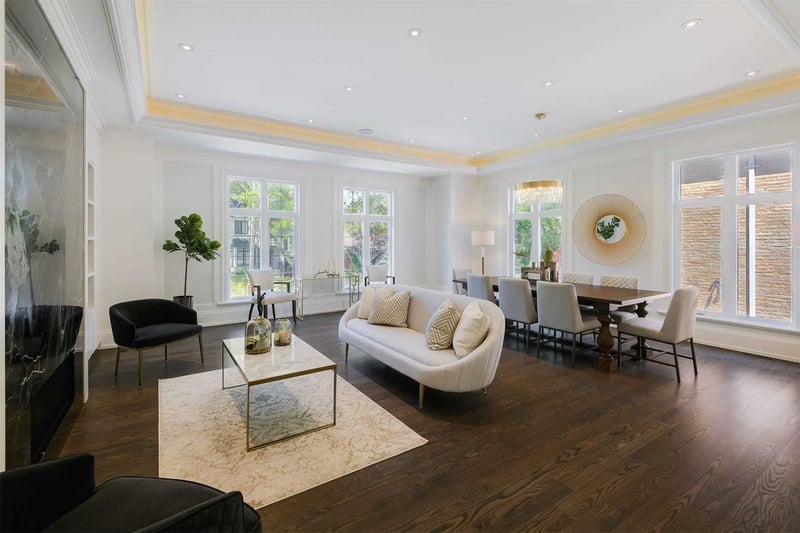 Luxury estate at 15 Bayberry Crescent, Toronto — photo 12