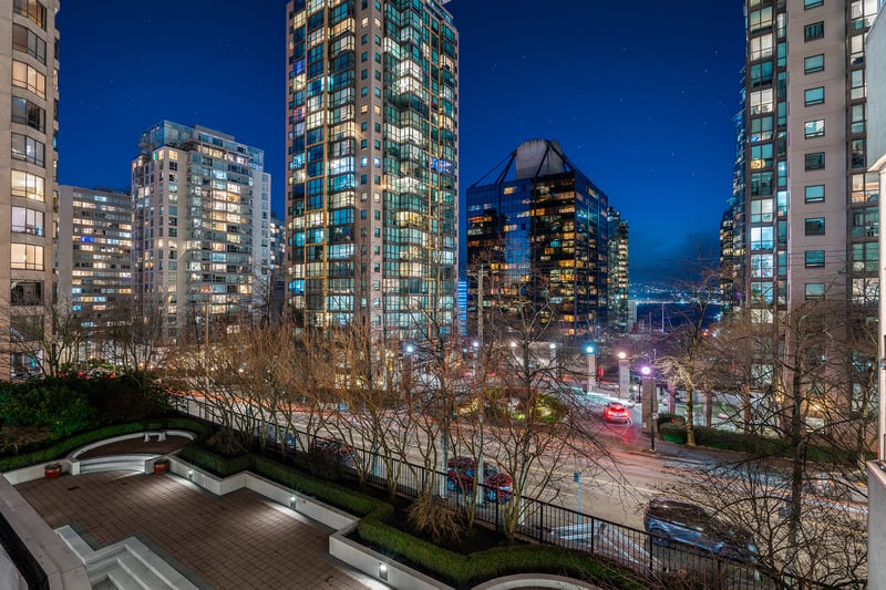 Luxury estate at 717 Jervis Street #101, Vancouver, BC — photo 39
