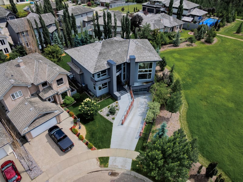 Luxury estate at 703 Dalhousie Way Northwest, Edmonton, AB — photo 3