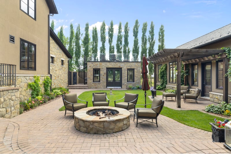 Luxury estate at 209 Pinnacle Ridge Place, Calgary, AB — photo 36