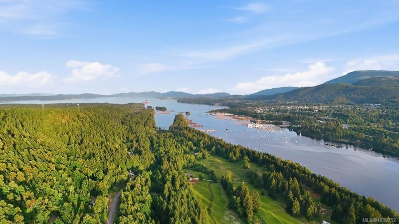Luxury estate at 5175 Aho Road, Ladysmith, BC — photo 5