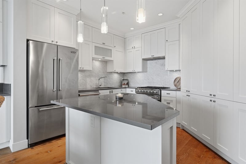 Luxury estate at PH512 - 14855 Thrift Avenue, White Rock, BC — photo 14