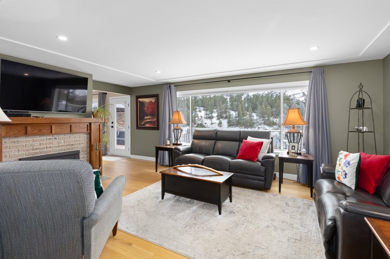 Luxury estate at 119 St Andrews Dr, Cawston, BC — photo 3