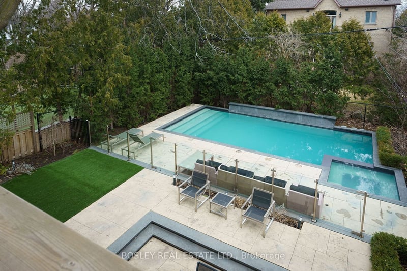 Luxury estate at 47 De Vere Gardens, North York, ON — photo 15