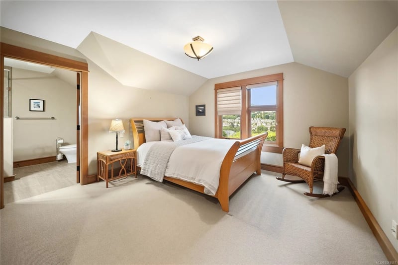 Luxury estate at 5025 Hinrich View, Nanaimo, BC — photo 44