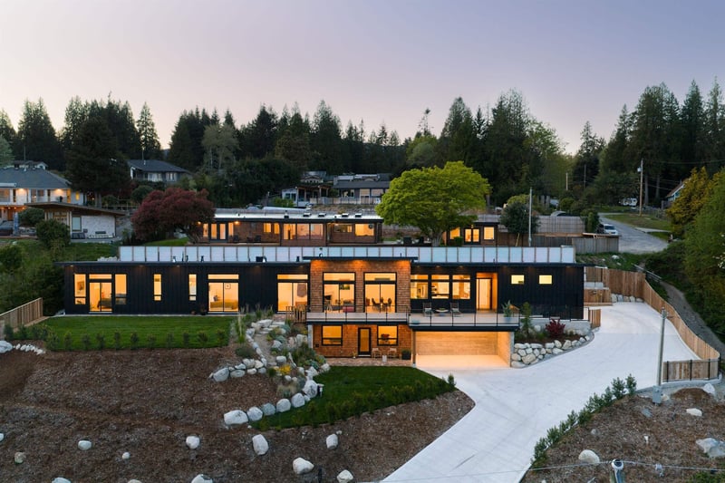 Luxury estate at 980 Gower Point Road, Gibsons, BC — photo 14
