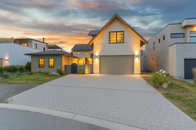 Luxury estate at 886 Lighthouse landing, Summerland, BC — photo 2