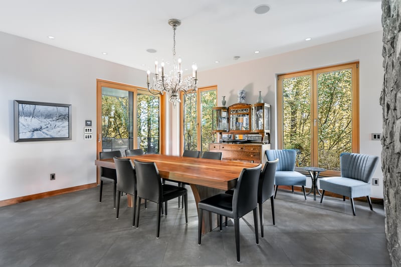 Luxury estate at 5308 Lakeshore Road, Kelowna, BC — photo 11