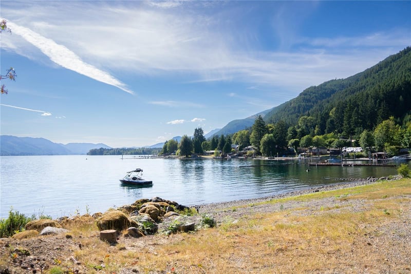 Luxury estate at Lot B Sa-Seen-Os Road, Youbou, BC — photo 25