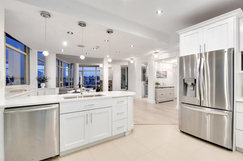 Luxury estate at 1111 Marinaside Crescent #1501, Vancouver, BC — photo 21