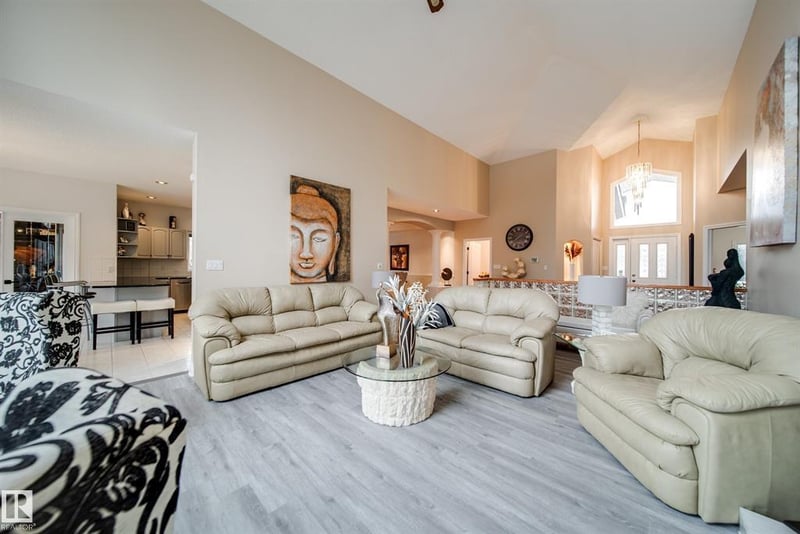 Luxury estate at 242 Running Creek Lane Northwest, Edmonton, AB — photo 4
