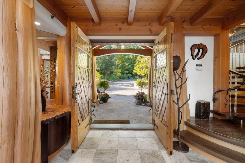 Luxury estate at 5871 Sunshine Coast Highway, Sechelt, BC — photo 4