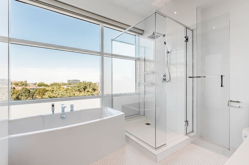 Luxury estate at 828 Rue Sherbrooke Est #700, Montréal, QC — photo 16