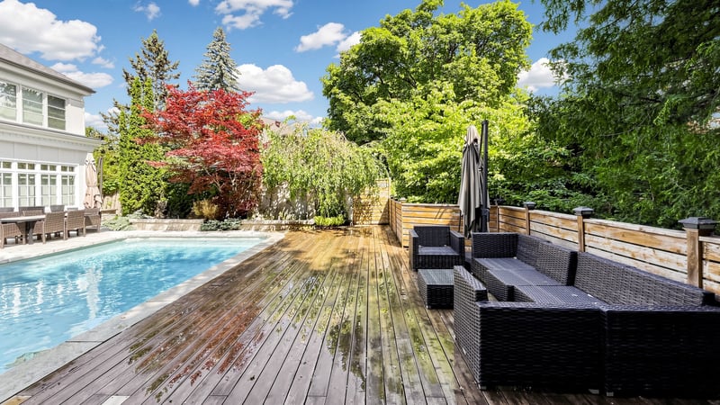 Luxury estate at 27 Strathgowan Crescent, Toronto, ON — photo 34
