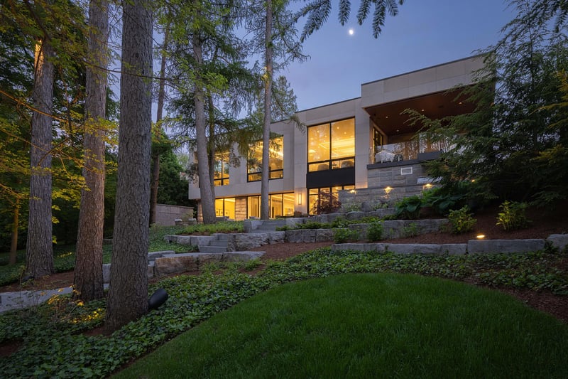 Luxury estate at 865 Glenwood Avenue, Burlington, ON — photo 5