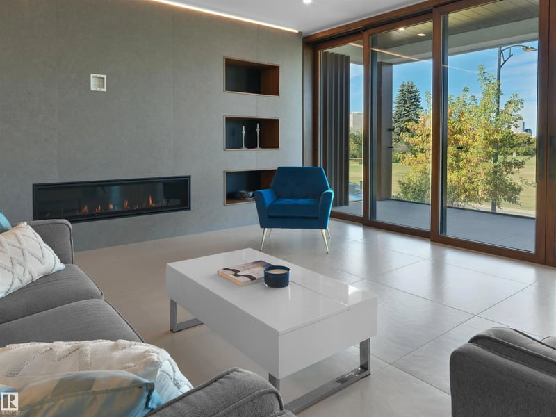 Luxury estate at 8915 Strathearn Drive NW, Edmonton, AB — photo 25