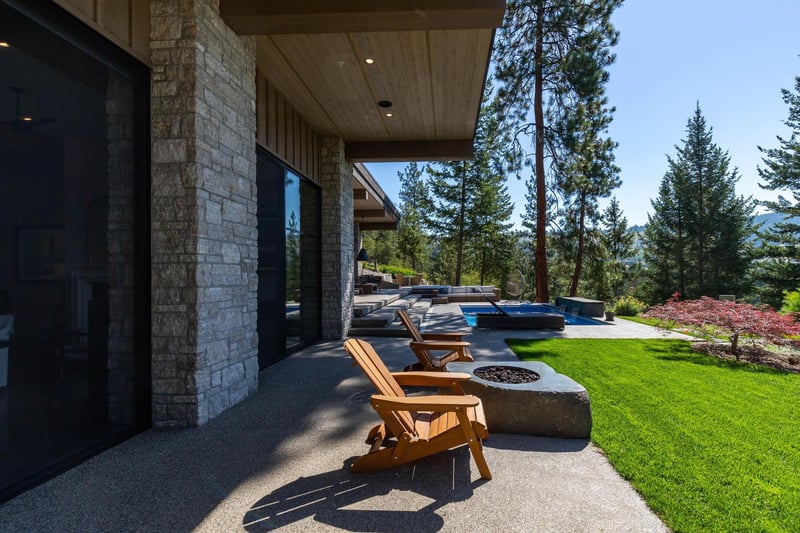 Luxury estate at 26 Commonage Road, Vernon, BC — photo 6