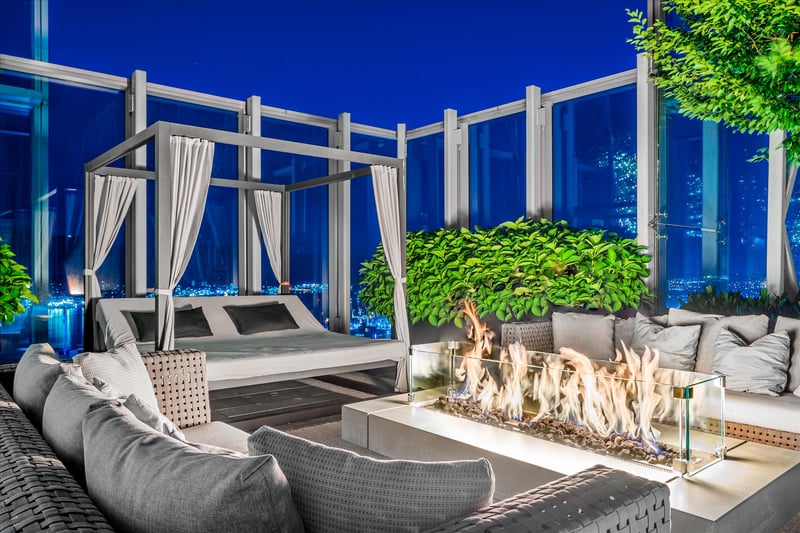 Luxury estate at PH2 1128 W. Georgia Street, Vancouver, BC — photo 4
