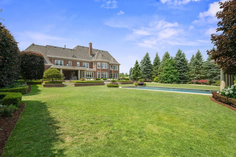 Luxury estate at 91 Fairfield Drive, King City, ON — photo 31