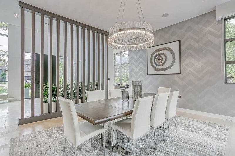 Luxury estate at 421 Chartwell Road, Oakville — photo 2