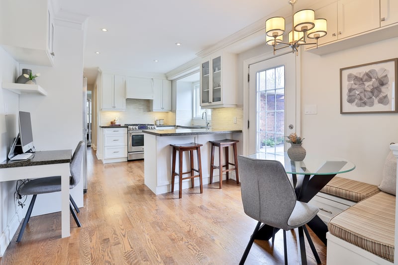Luxury estate at 1163 Cayente Place, Mississauga, ON — photo 3