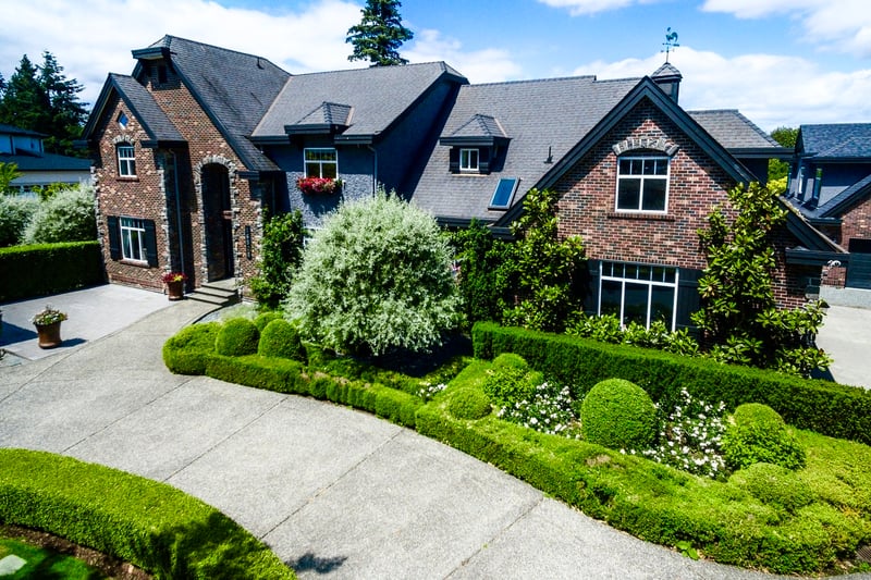 Luxury estate at 16505 26 Avenue, Surrey, BC — photo 19